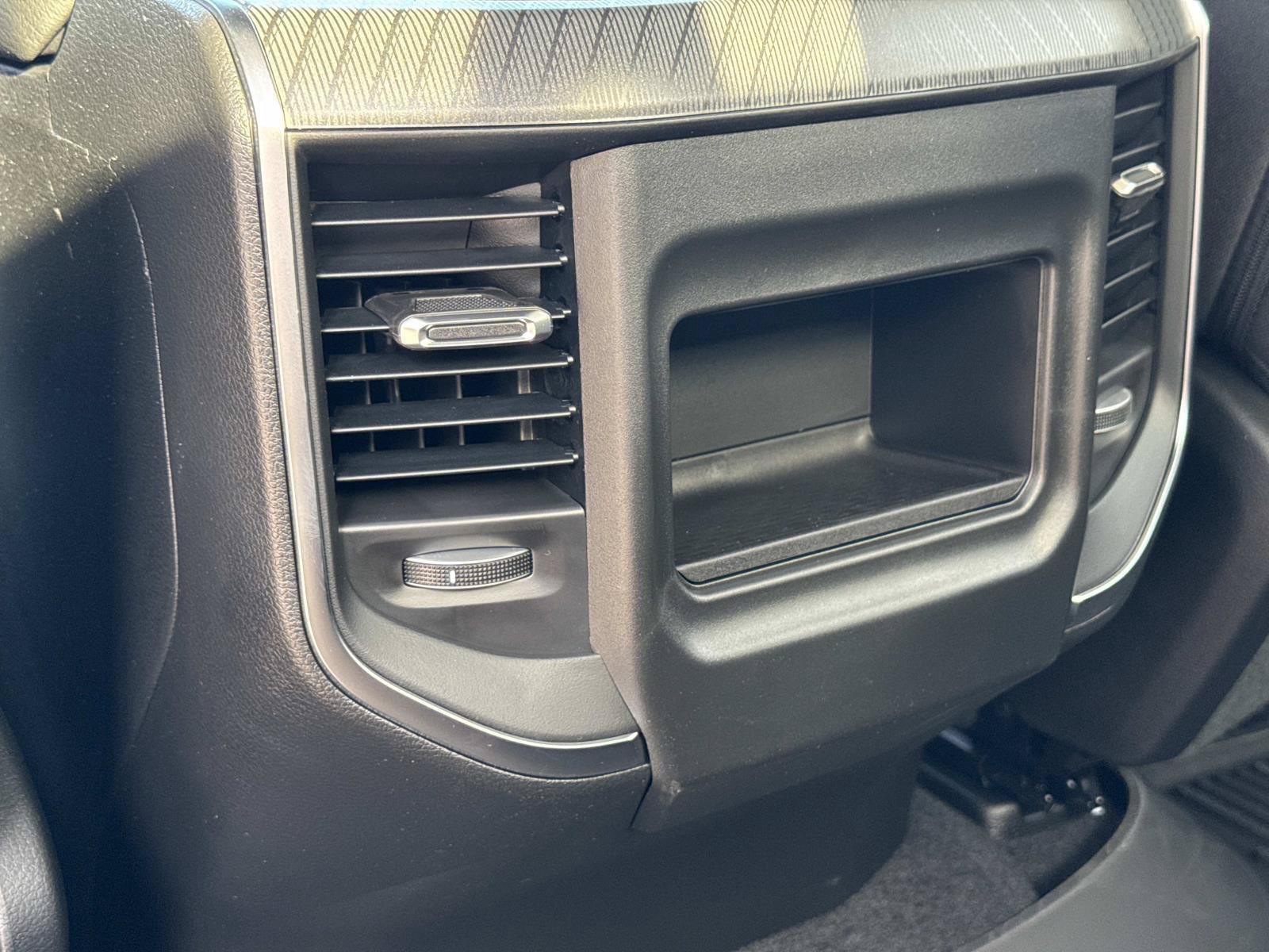 New 2026 RAM 1500 Big Horn AWD/4WD image 29