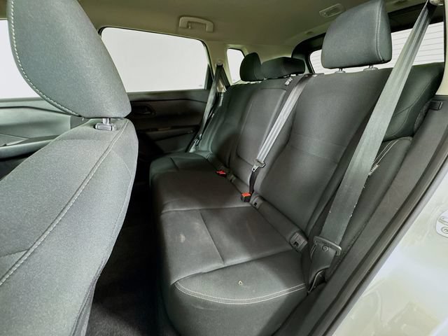 Used 2024 Nissan Rogue S FWD image 20