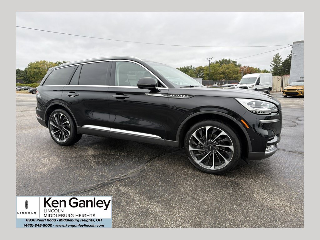 Used 2023 Lincoln Aviator Reserve w/ Equipment Group 201A AWD/4WD image 1