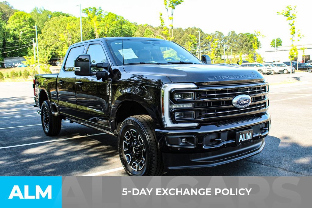 Used 2025 Ford F250 Platinum AWD/4WD image 3