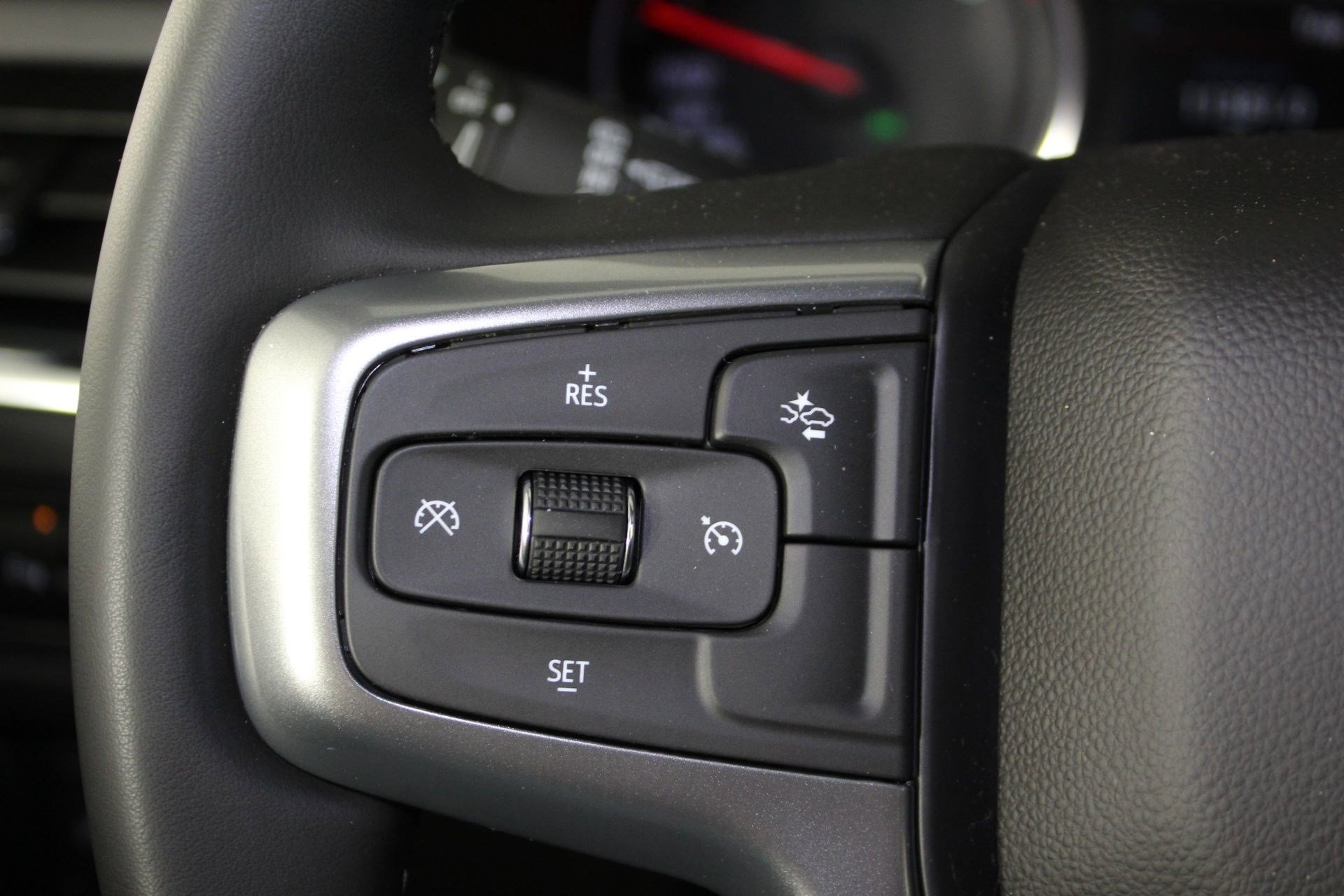 Used 2024 Chevrolet Tahoe LS w/ Driver Alert Package image 14