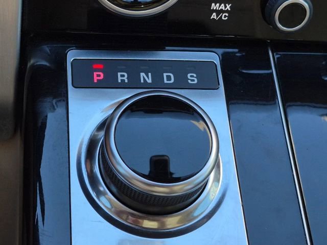 Used 2018 Land Rover Range Rover Supercharged image 33