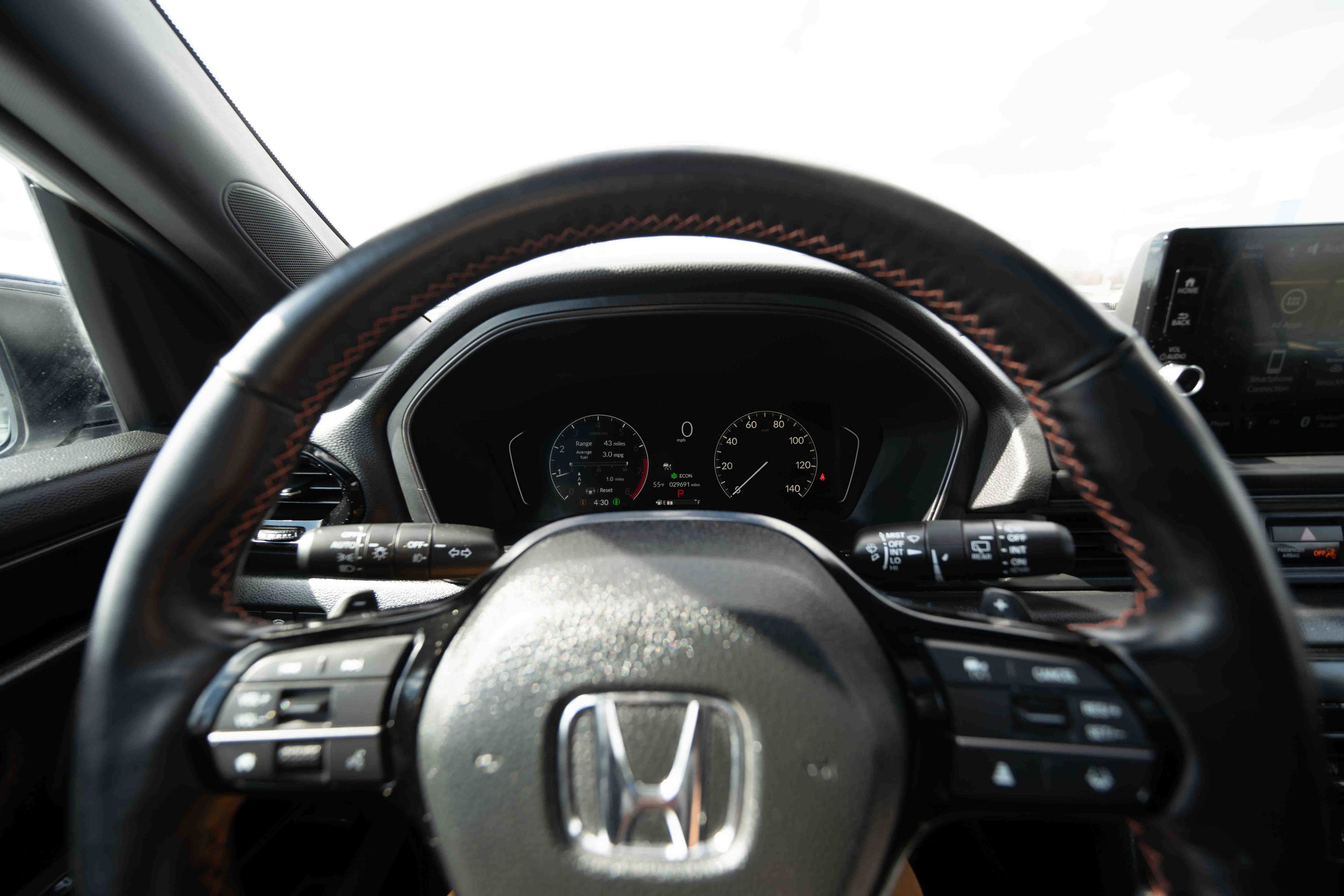 Certified 2025 Honda Pilot TrailSport image 15
