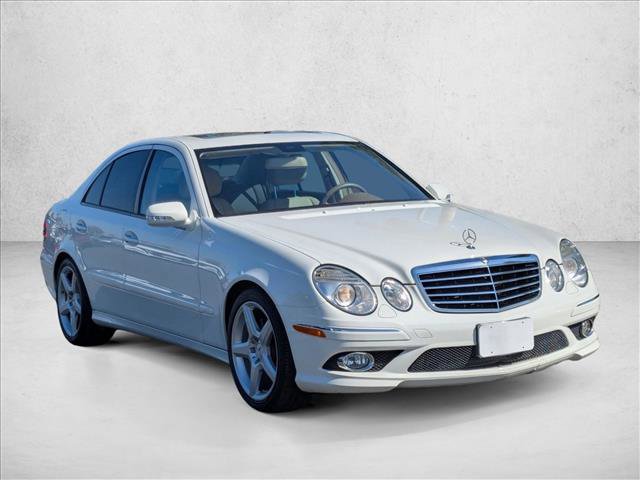 Used 2009 Mercedes-Benz E 350 Sedan image 3