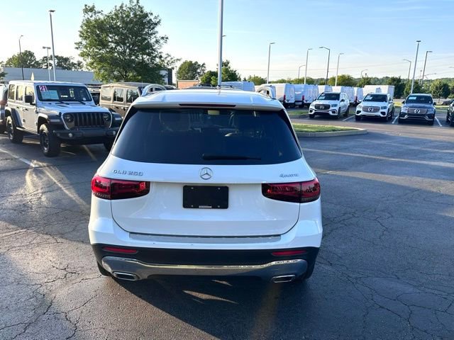 Used 2022 Mercedes-Benz GLB 250 4MATIC image 11