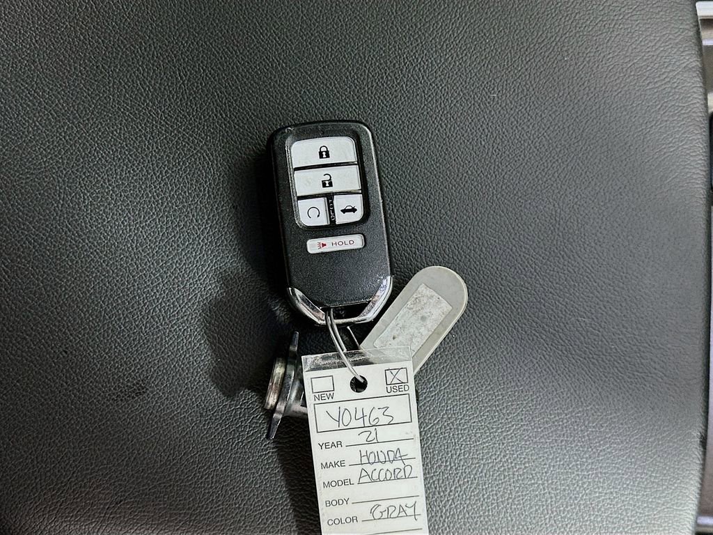 Used 2021 Honda Accord Touring image 35