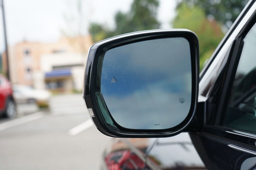 Used 2024 Jeep Grand Cherokee Limited 4xe w/ Trailer Tow Package image 9