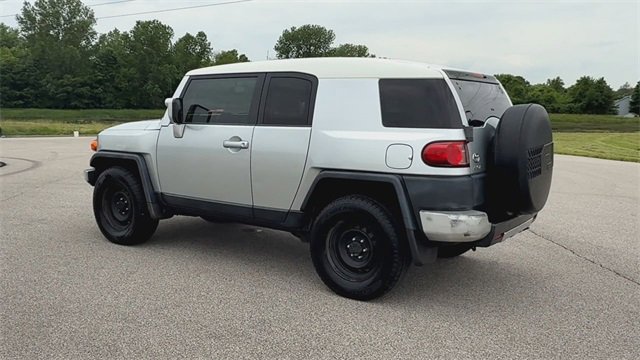 Used 2007 Toyota FJ Cruiser 2WD image 6