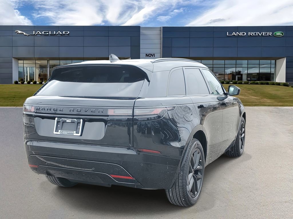New 2026 Land Rover Range Rover Velar Dynamic SE image 3