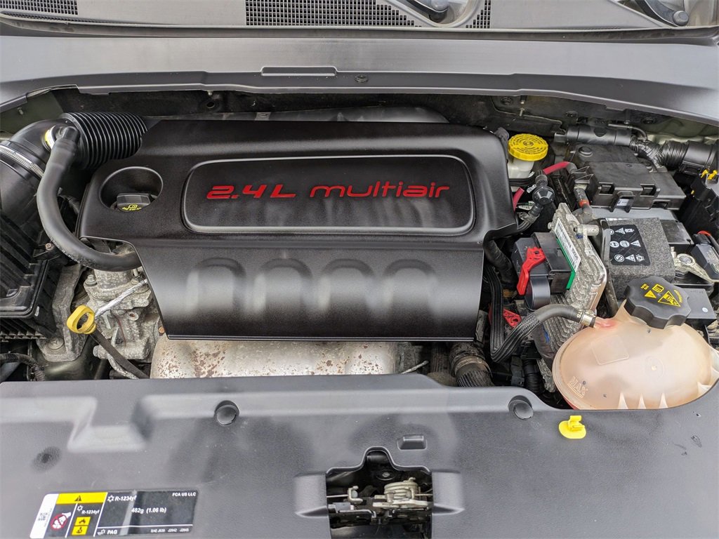 Used 2018 Jeep Compass Limited image 38