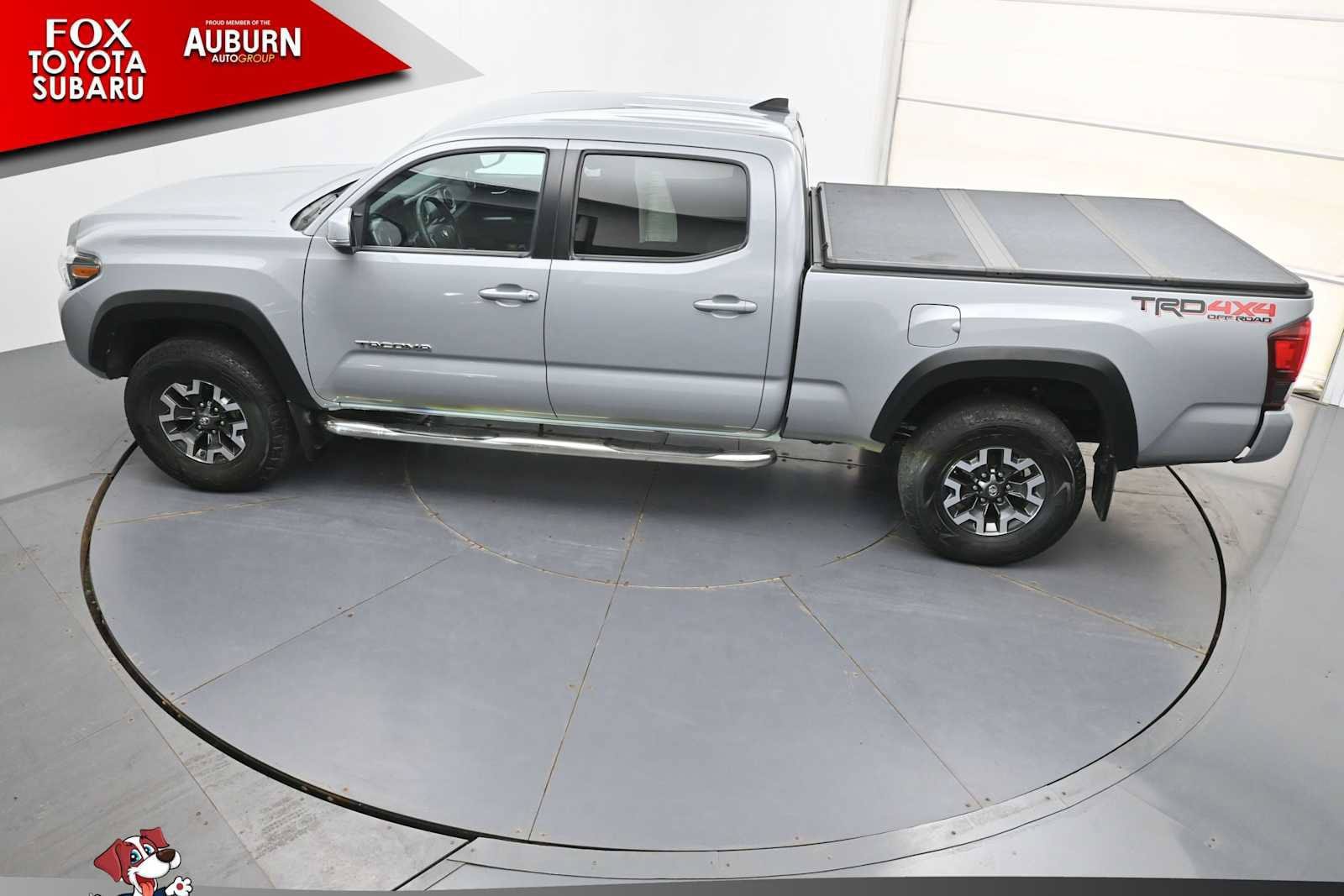 Used 2019 Toyota Tacoma TRD Off-Road w/ Technology Package AWD/4WD image 33