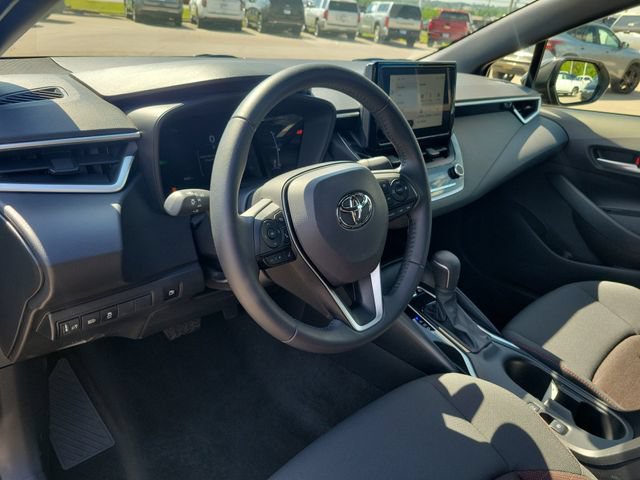 Used 2026 Toyota Corolla SE FWD image 19