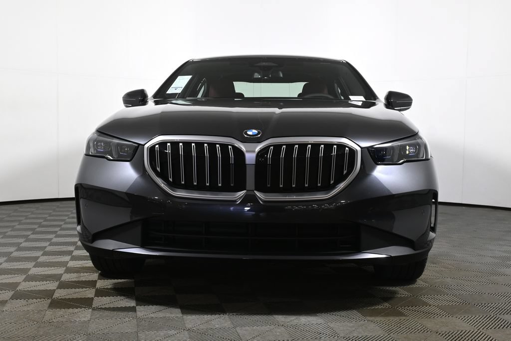 Used 2026 BMW 530i xDrive w/ Premium Package AWD/4WD image 10