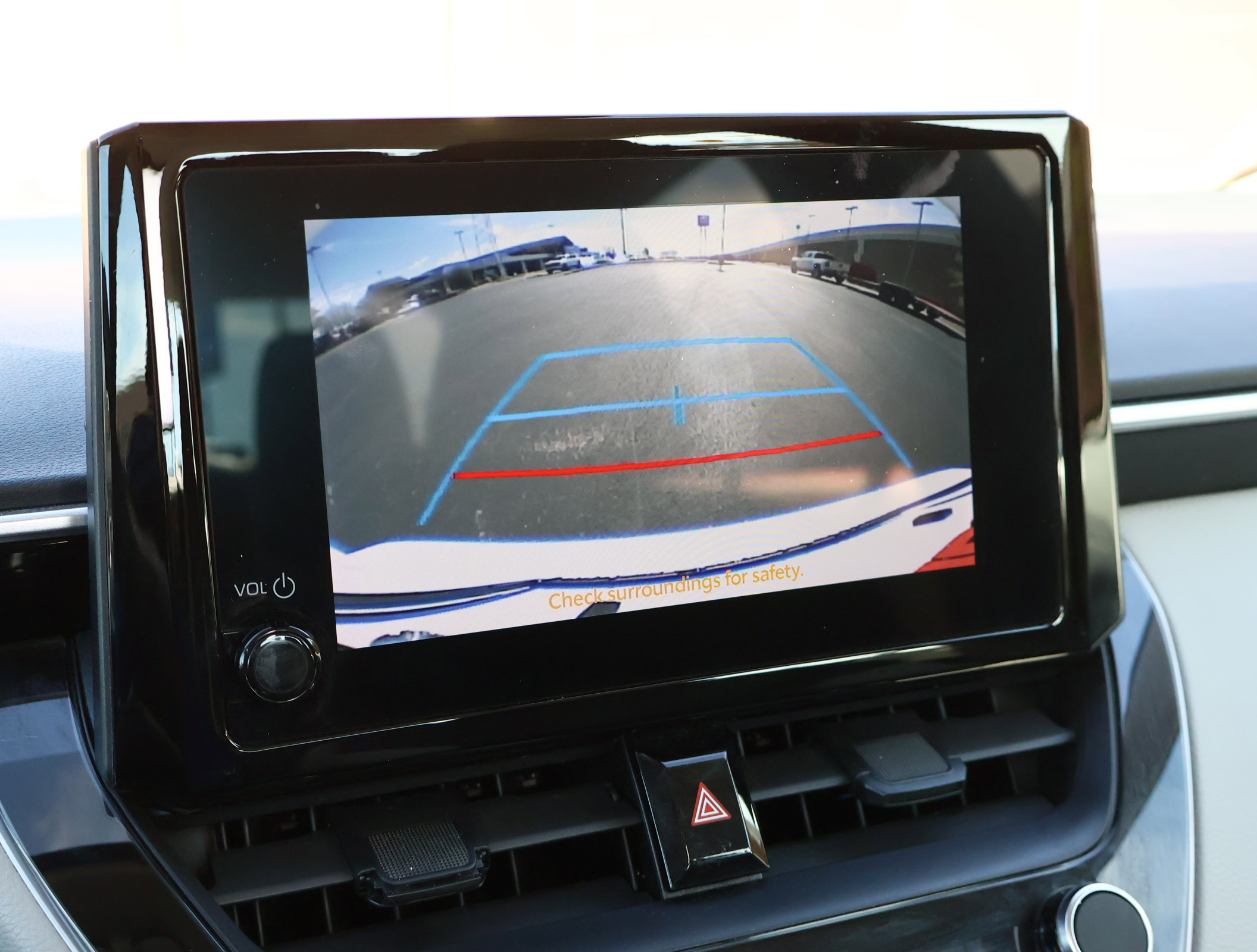 Used 2023 Toyota Corolla LE image 5