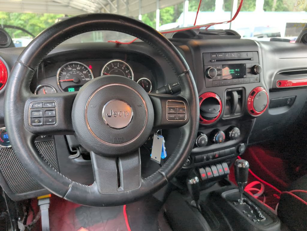 Used 2013 Jeep Wrangler Sport AWD/4WD image 12