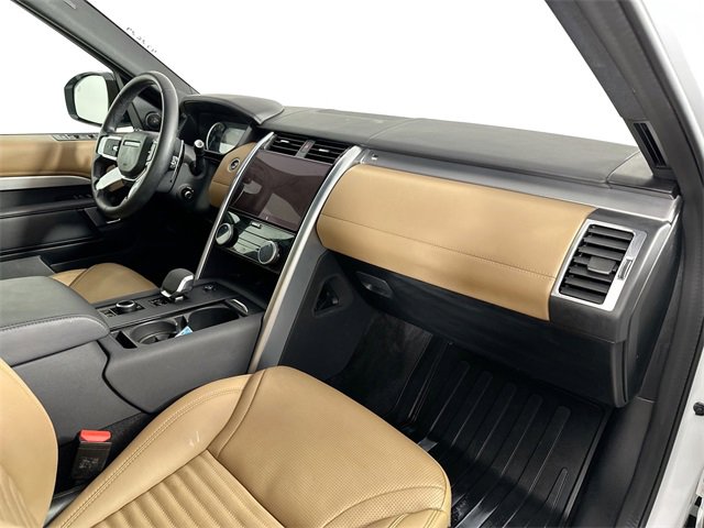 Used 2023 Land Rover Discovery S R-Dynamic image 32