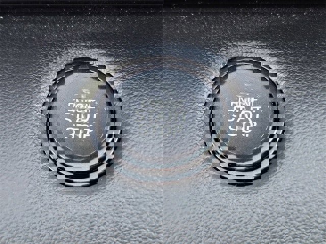 Certified 2025 Hyundai Elantra Sport image 23