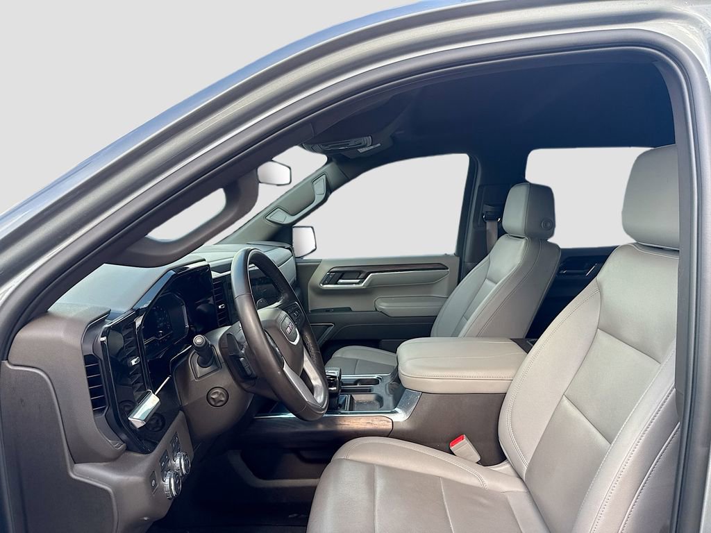 Used 2023 GMC Sierra 1500 SLT AWD/4WD image 11