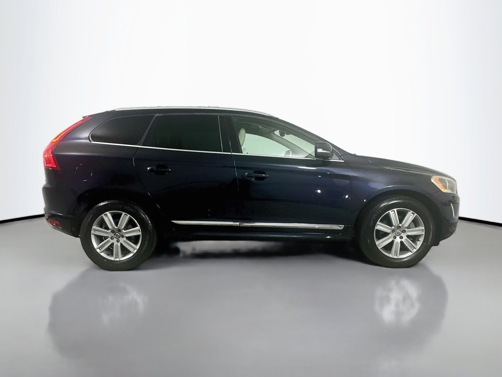 Used 2017 Volvo XC60 T5 Inscription w/ Preferred Option Package AWD/4WD image 9