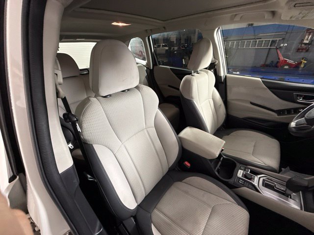 Used 2019 Subaru Forester Premium AWD/4WD image 32