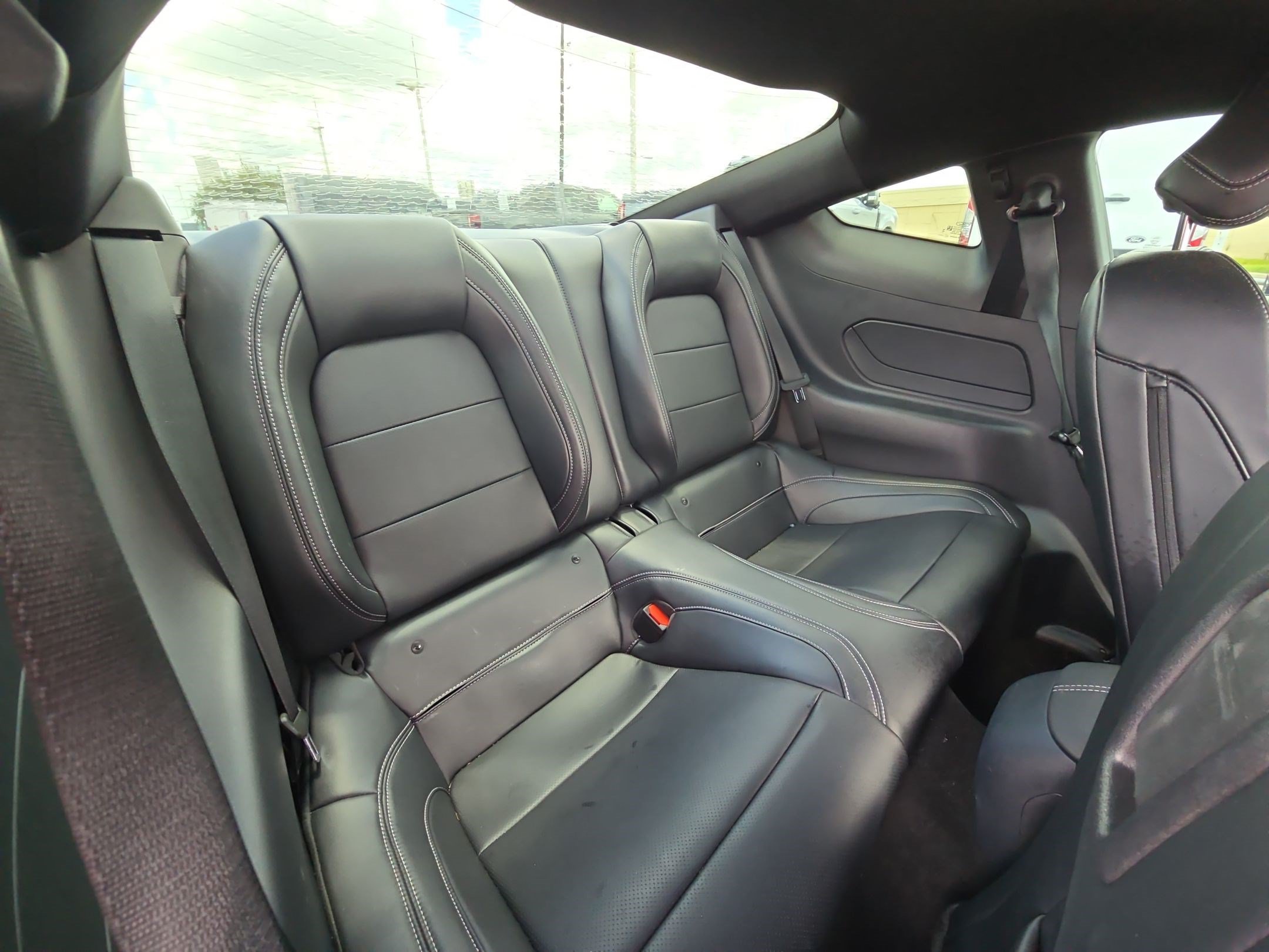 Used 2024 Ford Mustang Premium RWD image 31