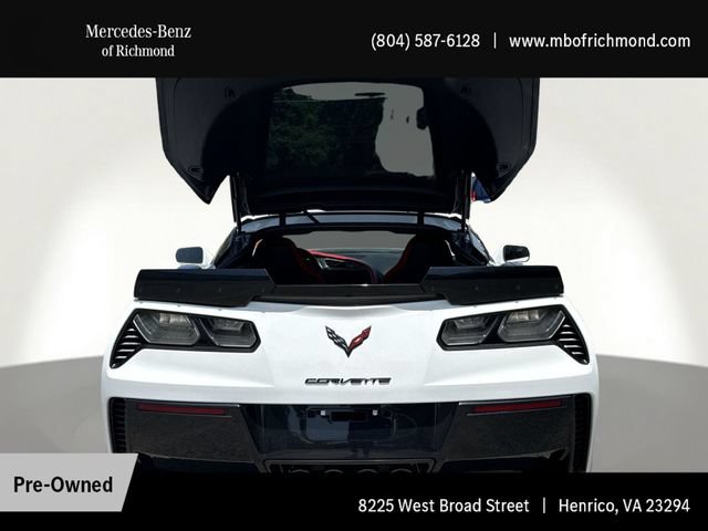 Used 2015 Chevrolet Corvette Z06 w/ 3LZ Preferred Equipment Group RWD image 24