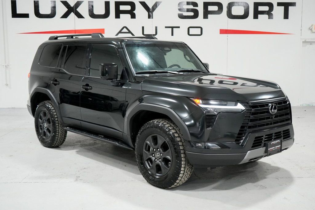 Used 2024 Lexus GX 550 image 8