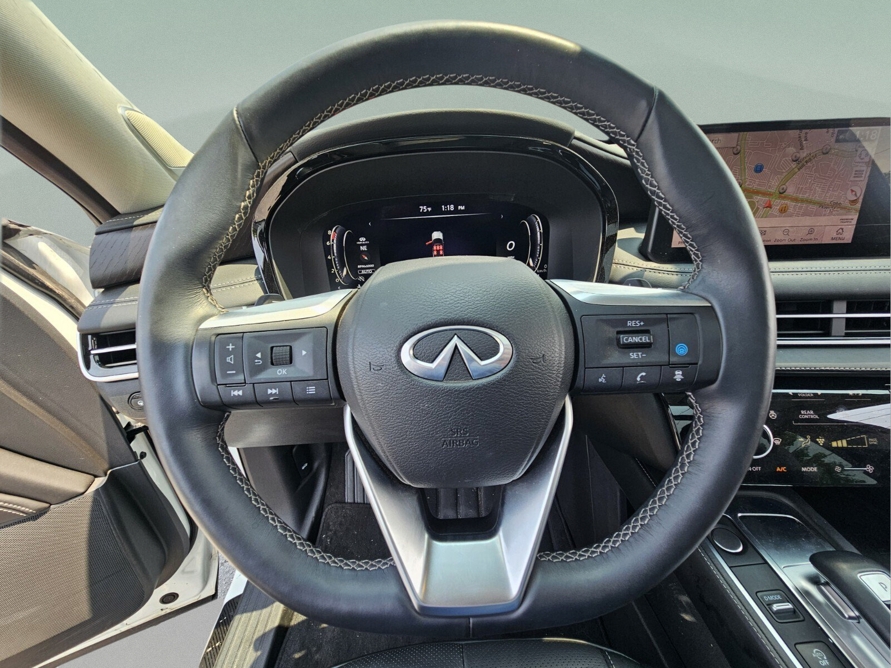 Used 2023 INFINITI QX60 Sensory w/ Vision Package AWD/4WD image 23
