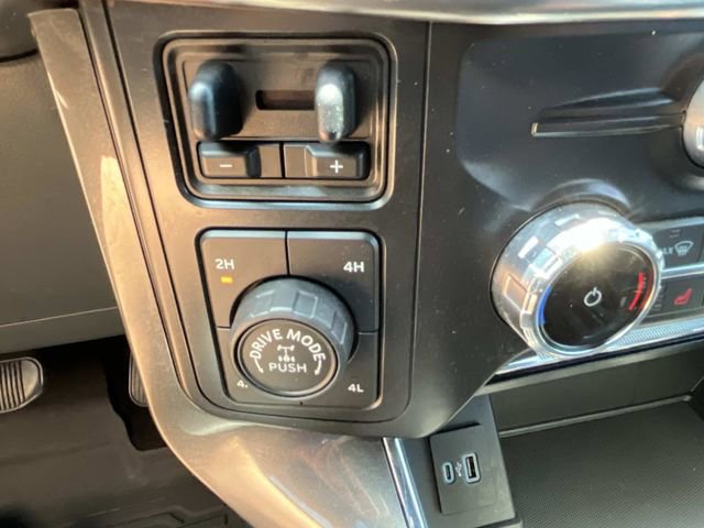 Used 2022 Ford F150 Lariat AWD/4WD image 41