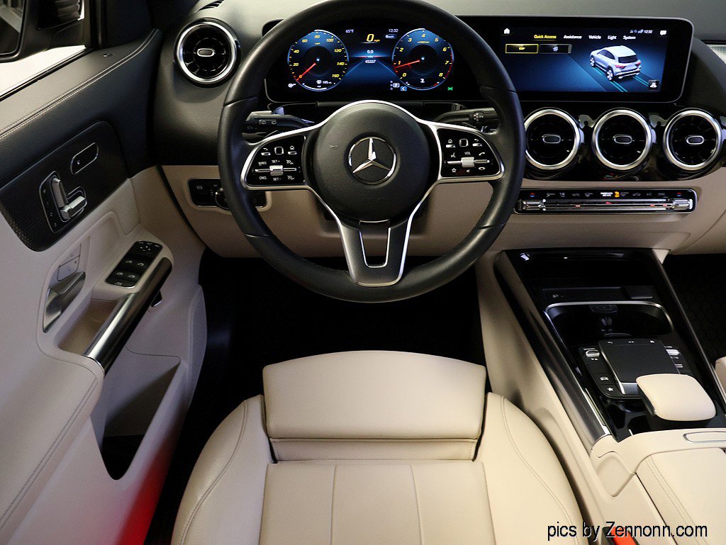 Used 2021 Mercedes-Benz GLA 250 4MATIC image 14