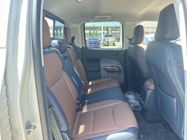 Used 2024 Ford Maverick Lariat FWD image 30