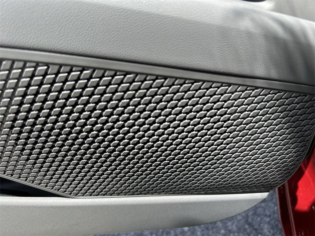 New 2025 Hyundai Elantra SEL image 21