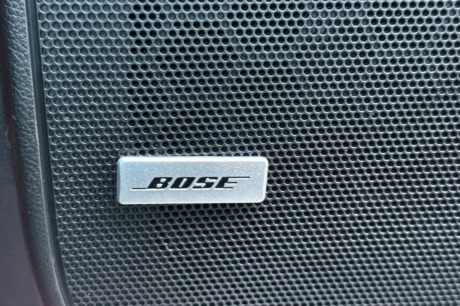 Used 2024 Buick Enclave Premium image 44