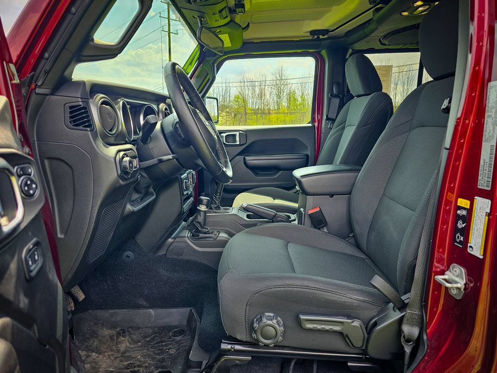 Used 2021 Jeep Wrangler Unlimited Sport AWD/4WD image 10