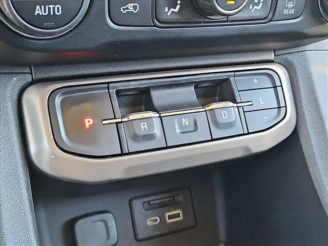 Used 2022 GMC Acadia Denali w/ Denali Ultimate Package FWD image 12