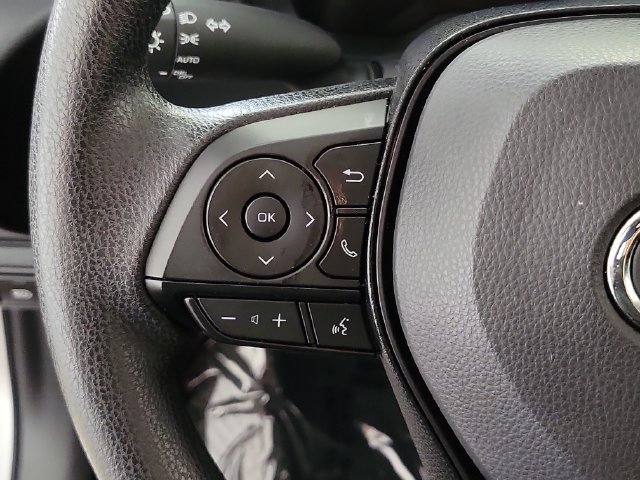 Used 2026 Toyota Corolla LE FWD image 24