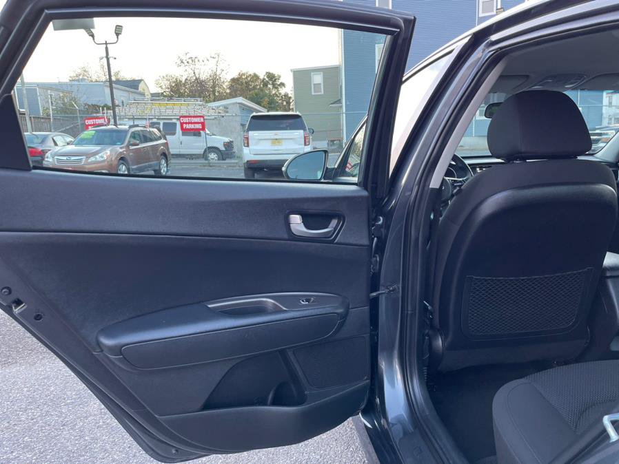 Used 2020 Kia Optima LX FWD image 10