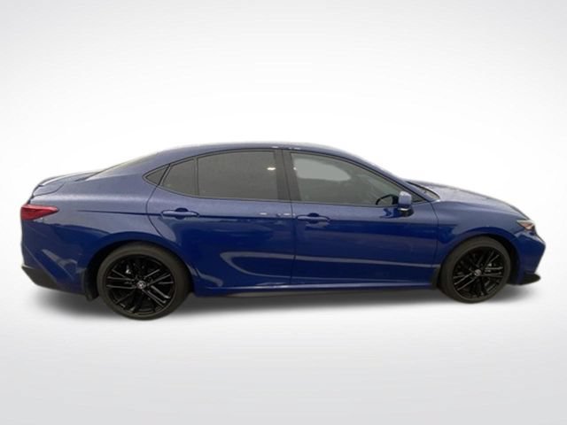 Used 2025 Toyota Camry SE FWD image 10