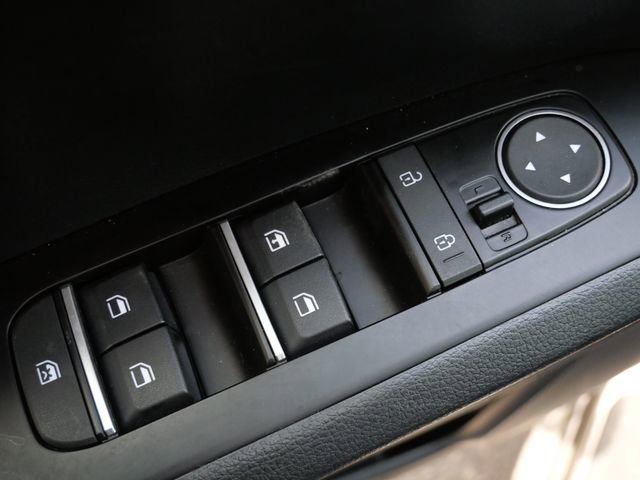 Used 2025 Kia Soul LX FWD image 19