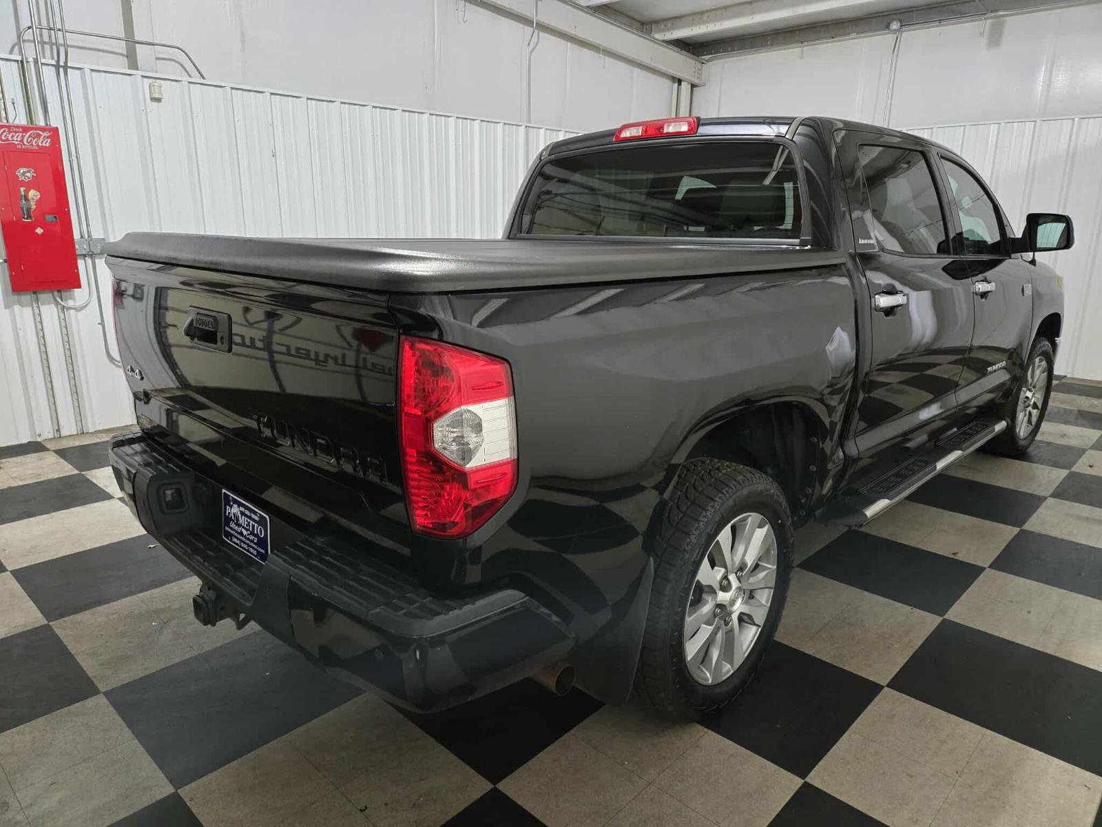 Used 2014 Toyota Tundra Limited w/ Limited Premium Package image 5