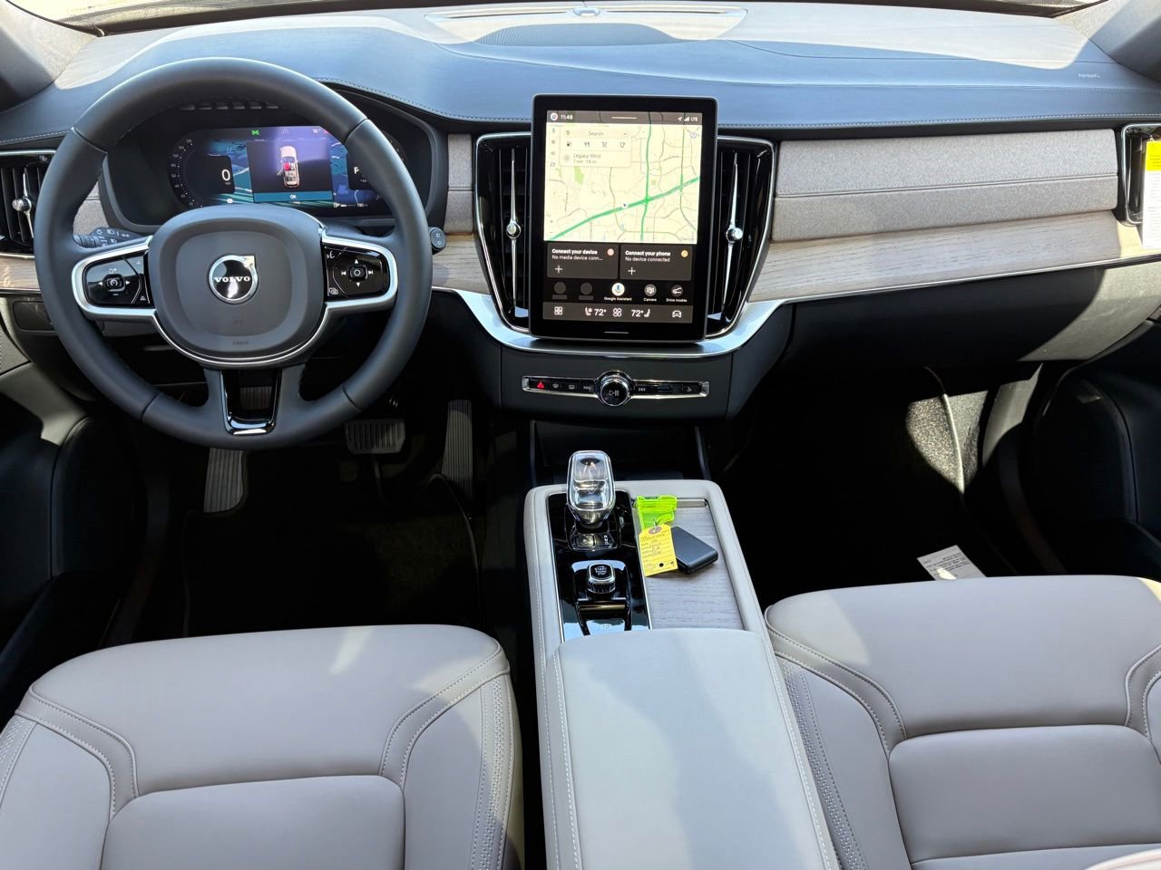 New 2026 Volvo XC90 B5 Core w/ Protection Package Premier image 11