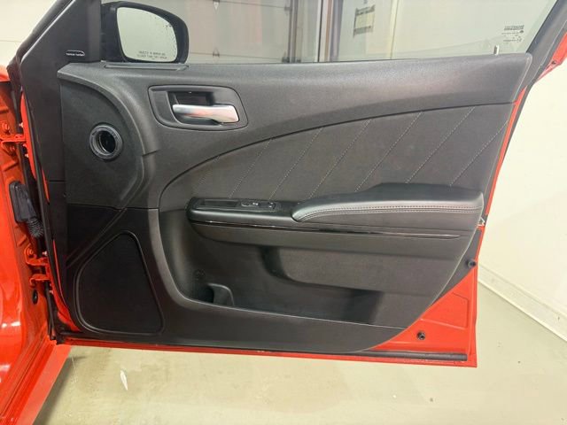 Used 2023 Dodge Charger R/T w/ Harman/Kardon Audio Group RWD image 26