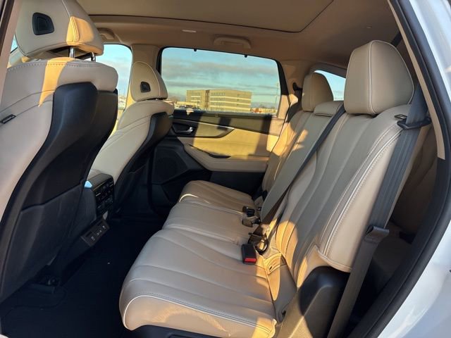 Used 2022 Acura MDX SH-AWD w/ Advance Package image 13