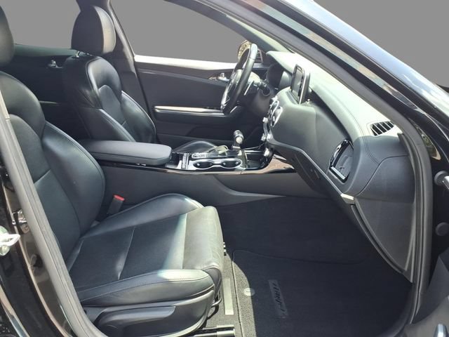 Used 2020 Kia Stinger GT-Line RWD image 13
