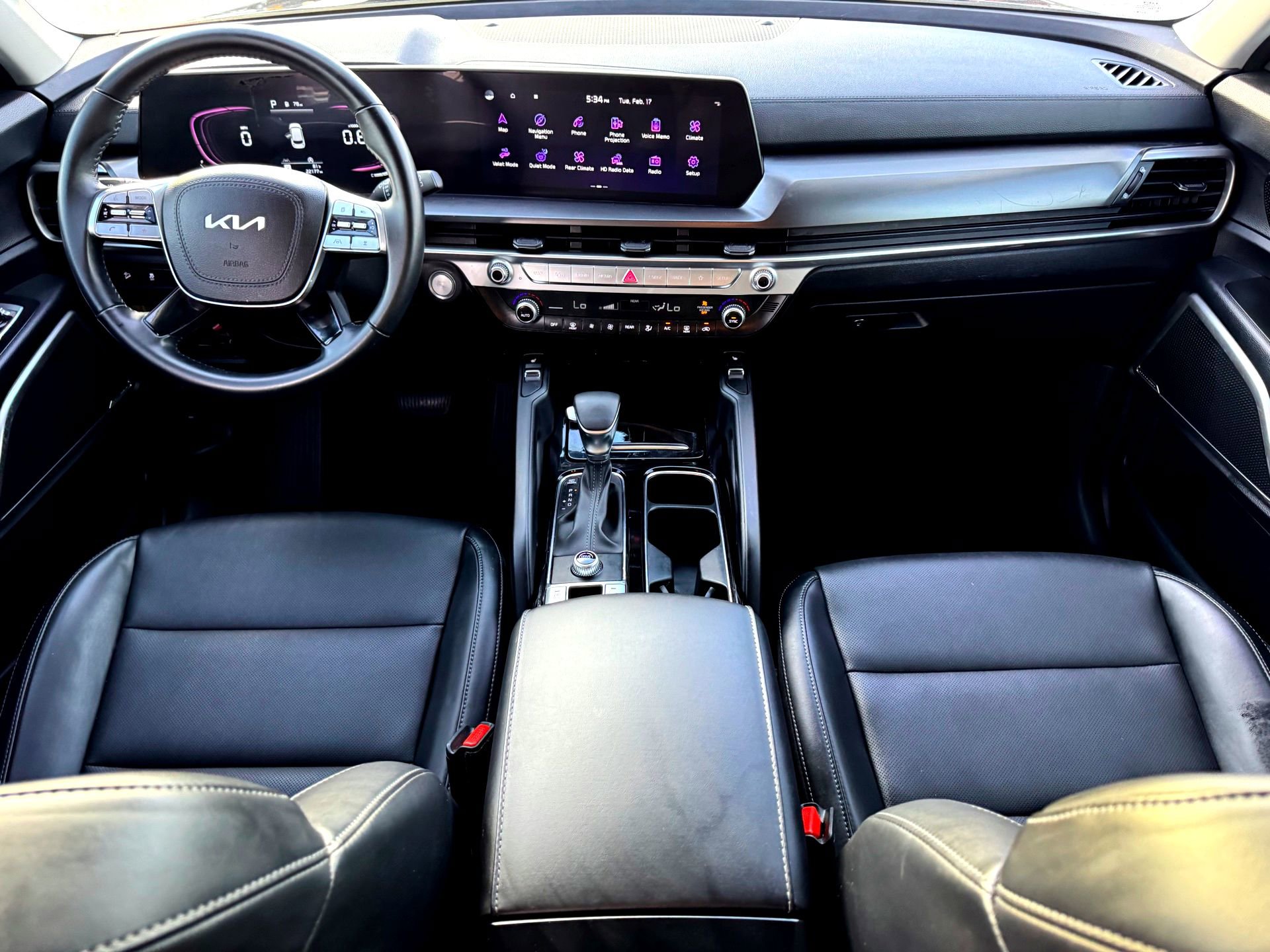 Used 2024 Kia Telluride S image 19