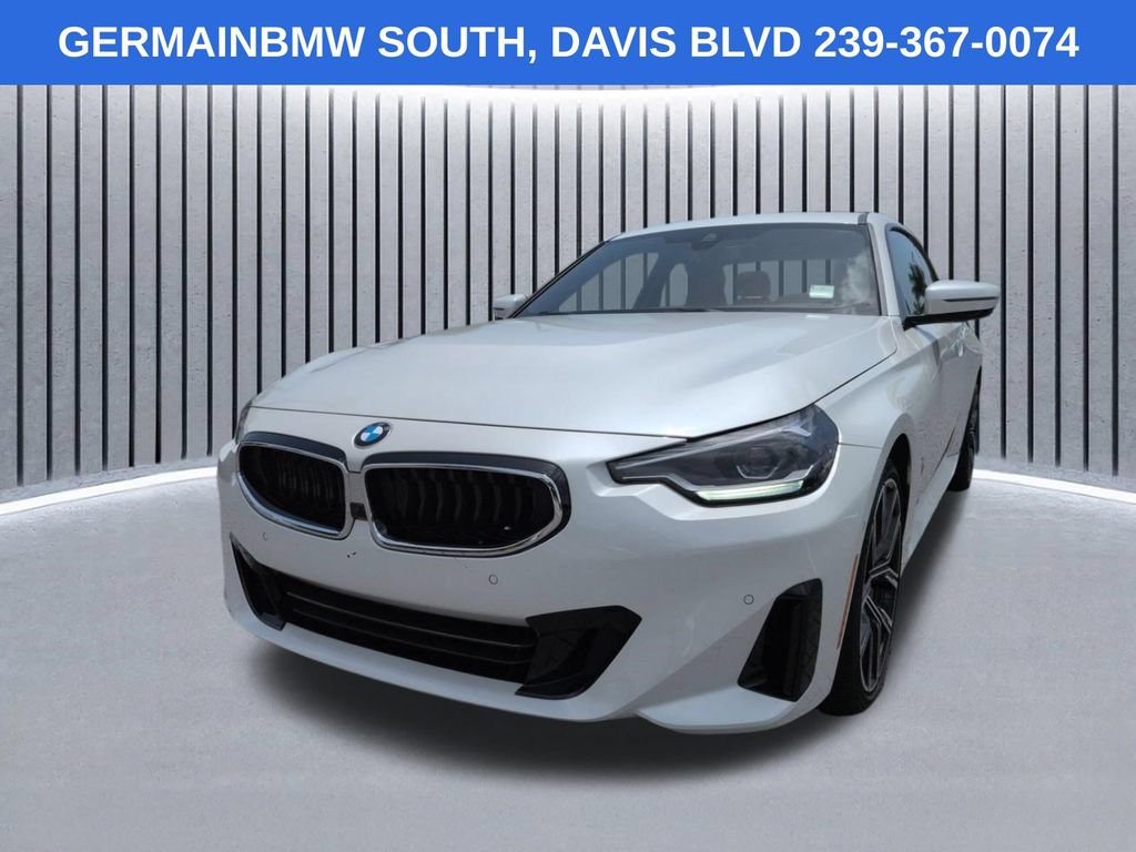 Used 2023 BMW 230i Coupe w/ Convenience Package RWD image 9