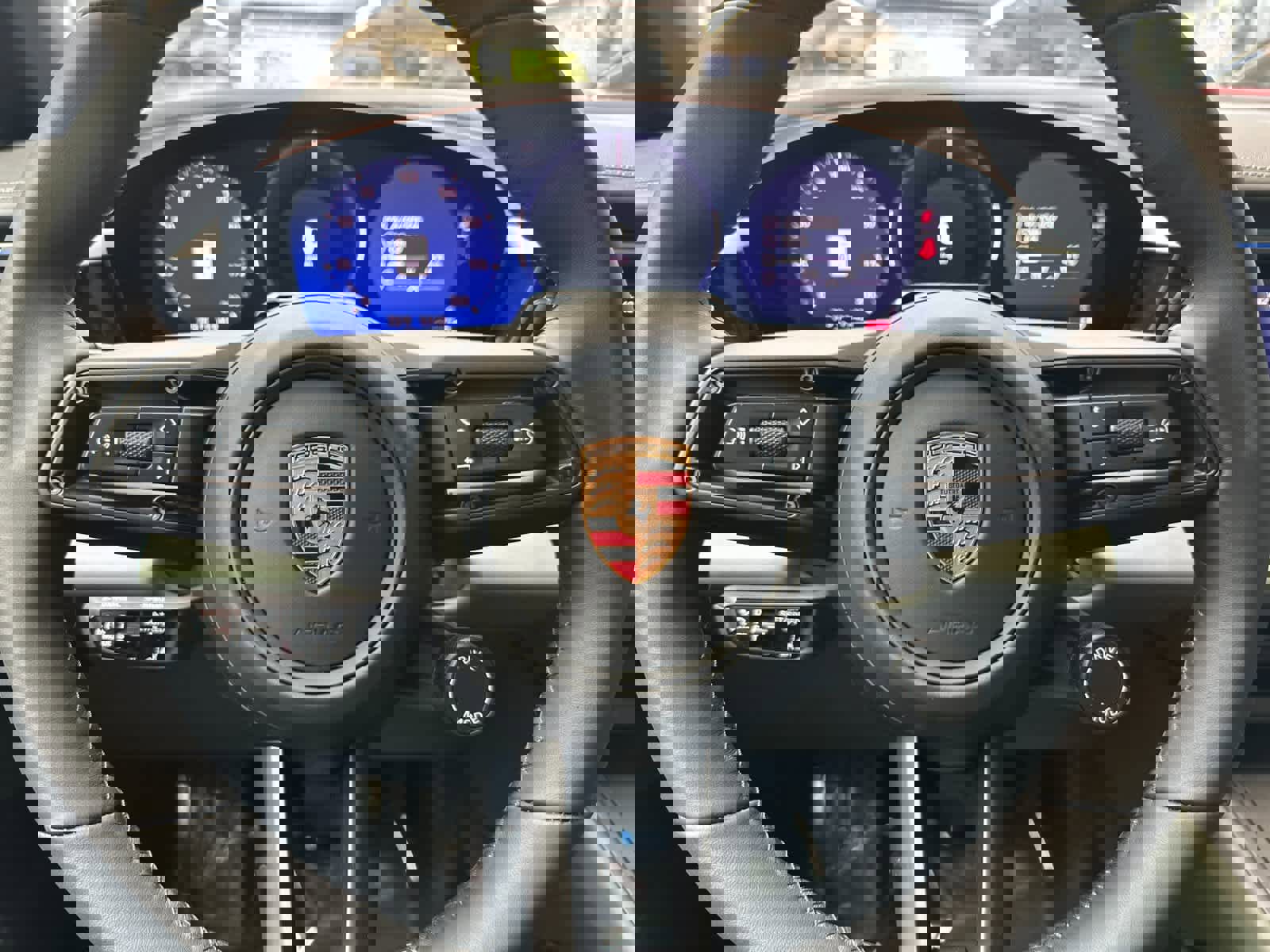 New 2026 Porsche Macan Electric image 27