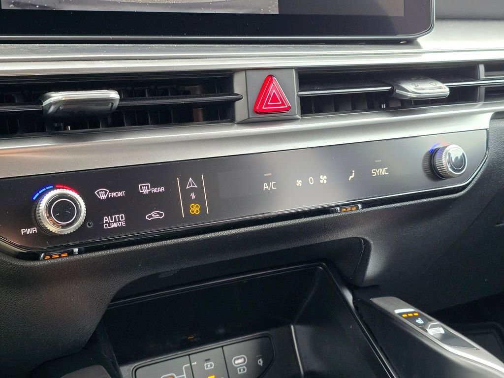New 2026 Kia Sorento EX AWD/4WD image 30