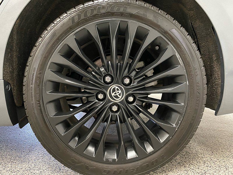 Used 2016 Toyota Avalon Limited w/ Protection Package image 24