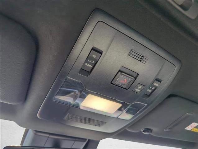 Used 2021 Lexus UX 250h w/ Premium Package image 12